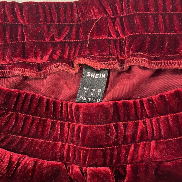 Velvet tracksuit - Picture 4 of 5